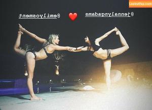 Emily Osment photo #0012