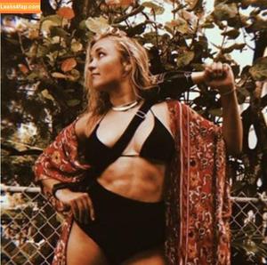 Emily Osment photo #0028