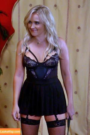 Emily Osment photo #0113