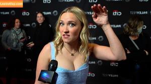 Emily Osment photo #0428