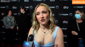 Emily Osment photo #0430