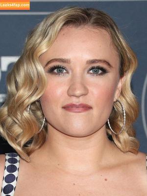 Emily Osment photo #0543