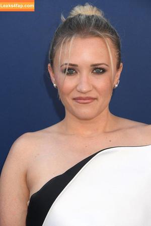 Emily Osment photo #0584