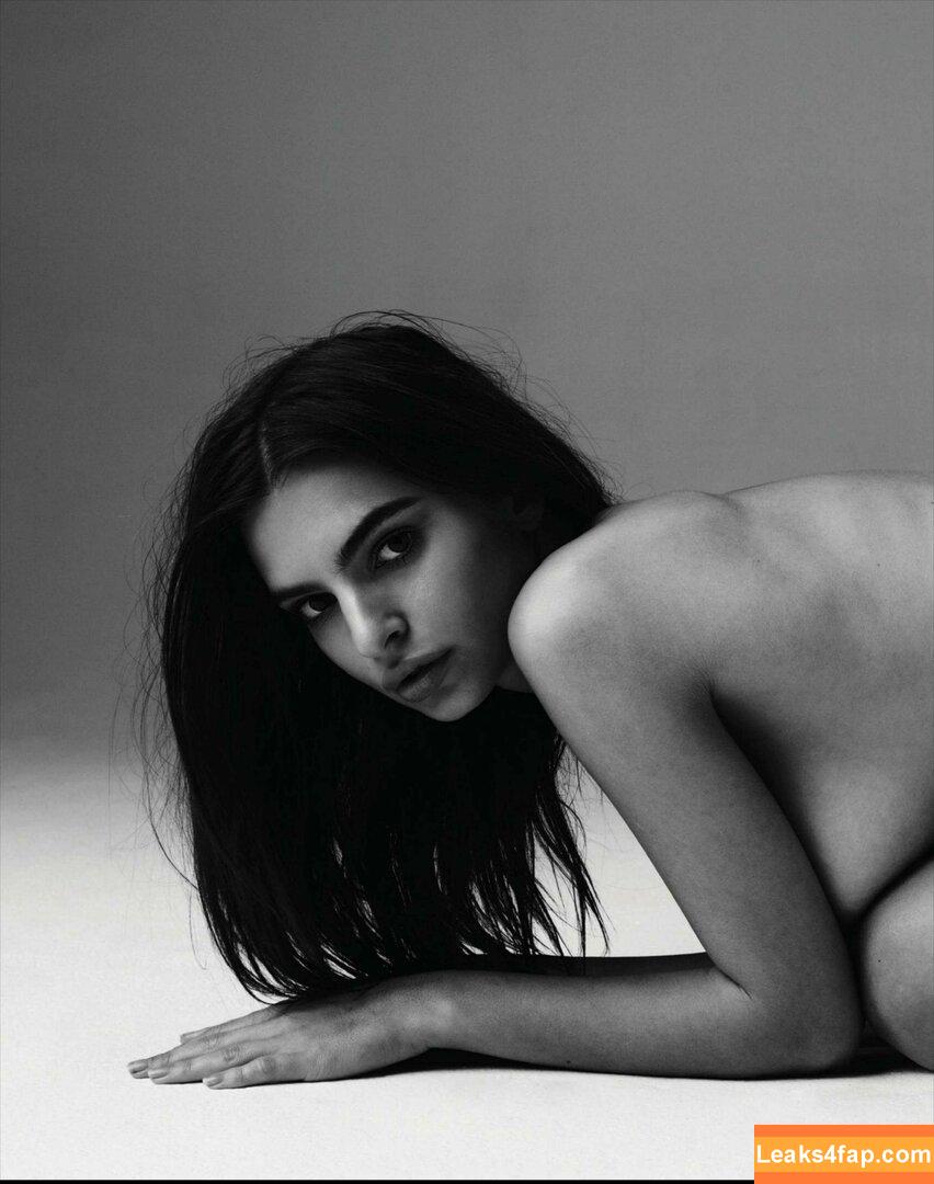 Emily Ratajkowski / Officialemilyratajkowski / emrata / https: слитое фото фото #0903