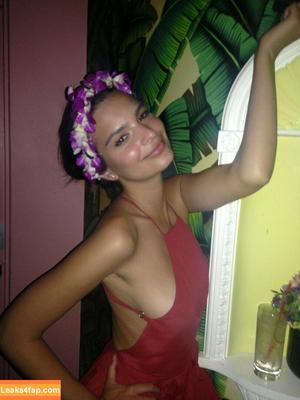 Emily Ratajkowski photo #0276