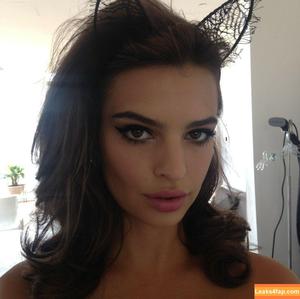 Emily Ratajkowski photo #0316
