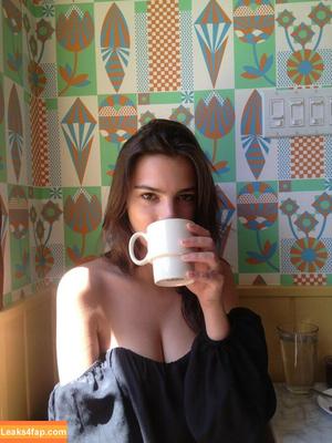 Emily Ratajkowski photo #0337