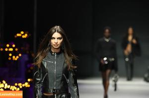 Emily Ratajkowski photo #0414