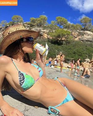 Emily Ratajkowski photo #0426