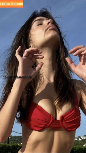 Emily Ratajkowski photo #0452
