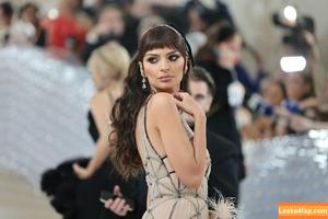 Emily Ratajkowski photo #0799