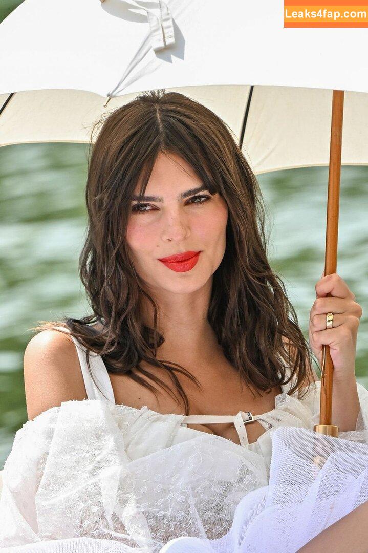 Emily Ratajkowski / Officialemilyratajkowski / emrata / https: слитое фото фото #1058