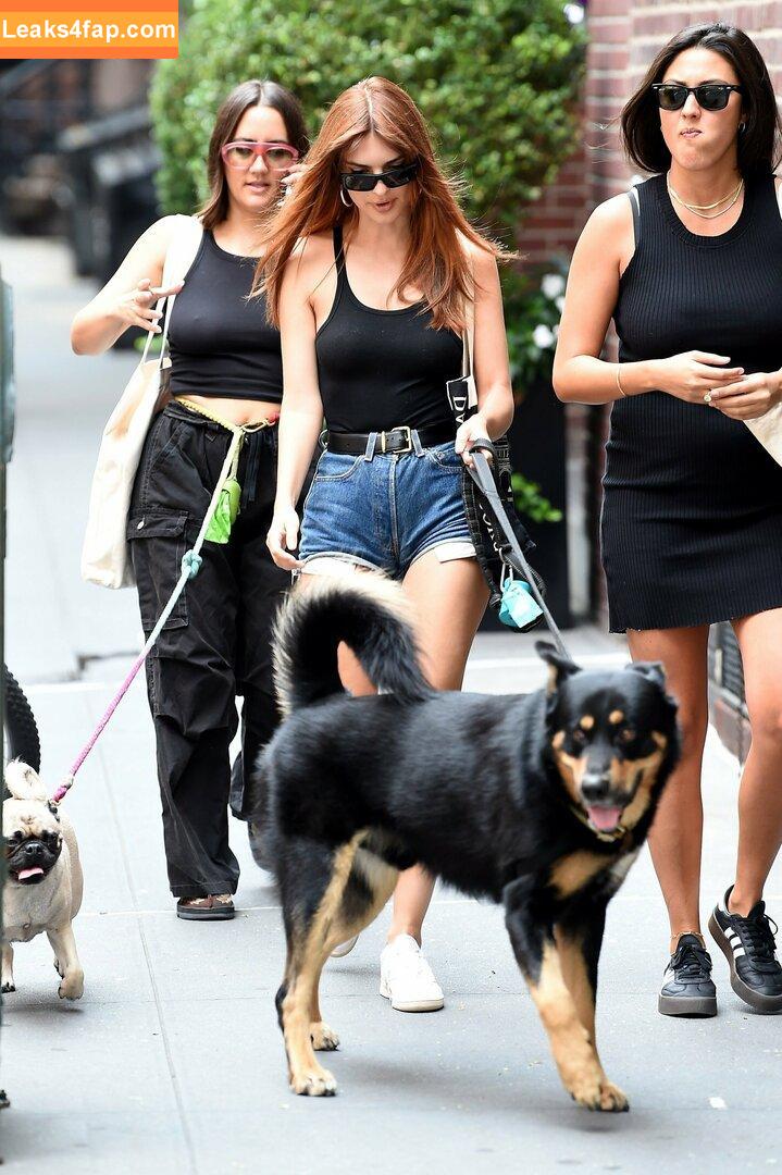 Emily Ratajkowski / Officialemilyratajkowski / emrata / https: leaked photo photo #1167