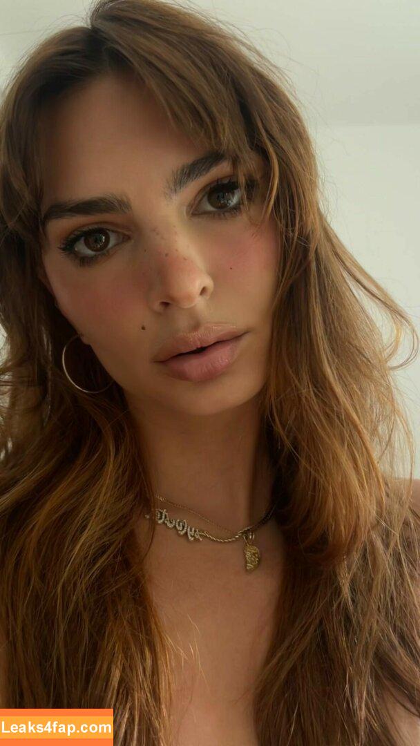 Emily Ratajkowski / Officialemilyratajkowski / emrata / https: leaked photo photo #1271