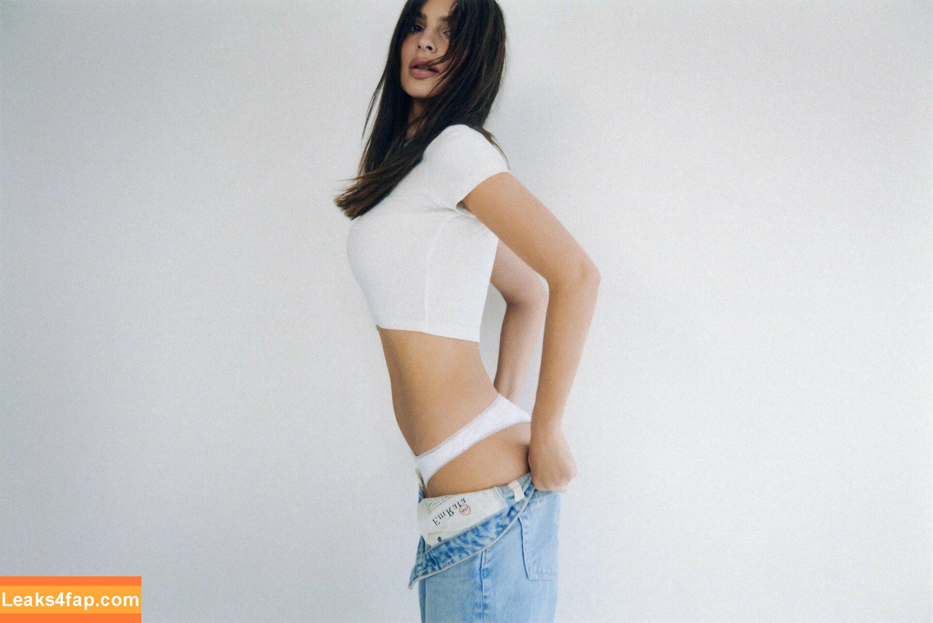 Emily Ratajkowski / Officialemilyratajkowski / emrata / https: leaked photo photo #1474