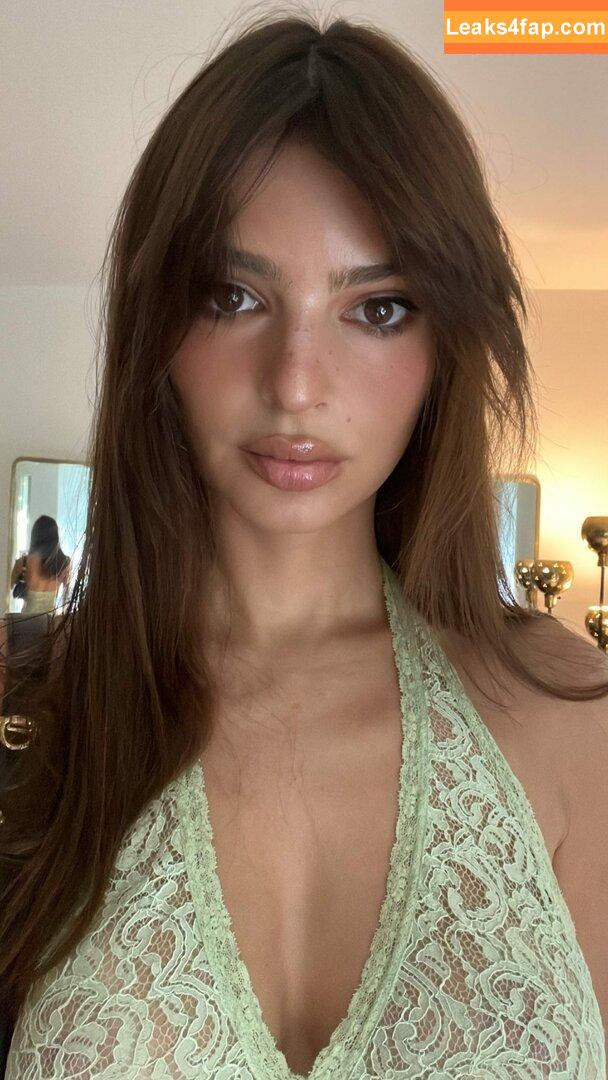 Emily Ratajkowski / Officialemilyratajkowski / emrata / https: leaked photo photo #1486