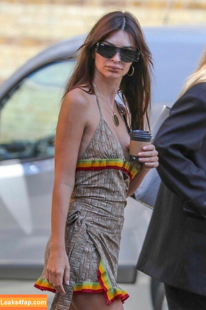 Emily Ratajkowski / Officialemilyratajkowski / emrata / https: leaked photo photo #1567