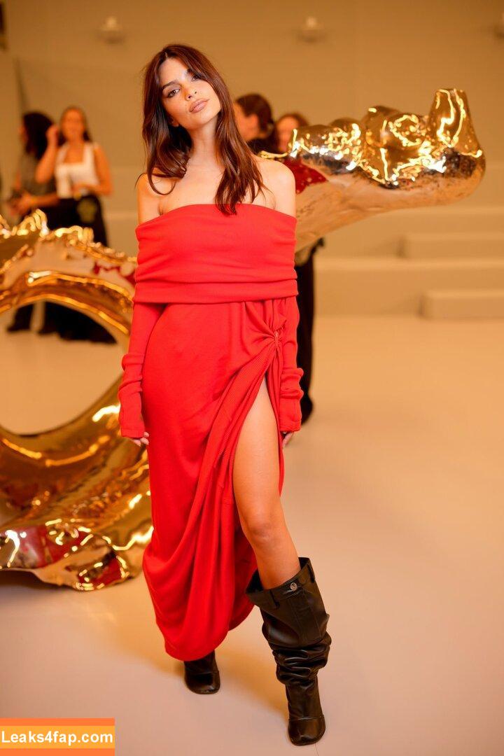 Emily Ratajkowski / Officialemilyratajkowski / emrata / https: leaked photo photo #1608