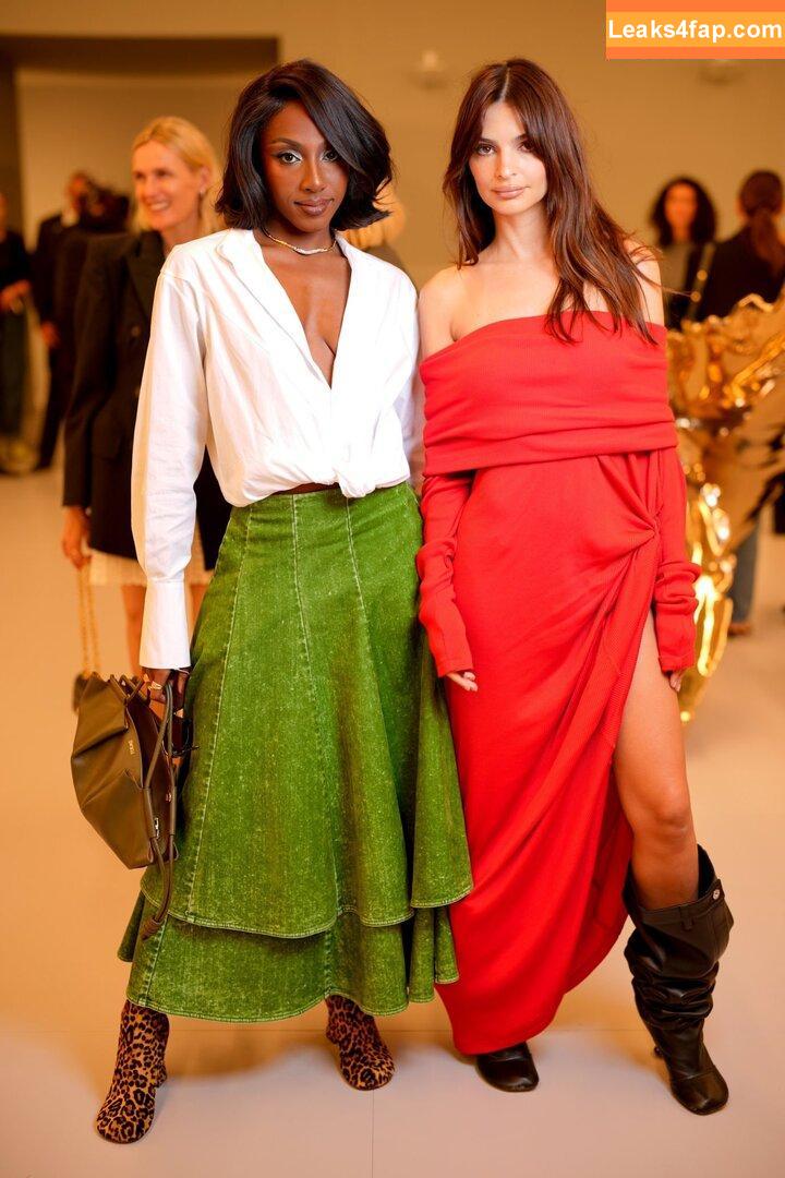 Emily Ratajkowski / Officialemilyratajkowski / emrata / https: leaked photo photo #1612