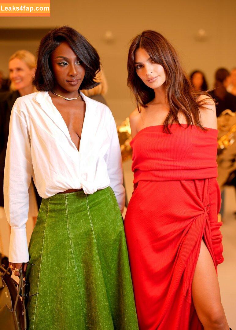 Emily Ratajkowski / Officialemilyratajkowski / emrata / https: leaked photo photo #1613