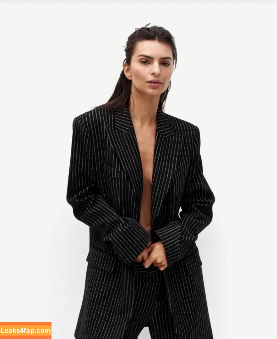 Emily Ratajkowski / Officialemilyratajkowski / emrata / https: leaked photo photo #1688