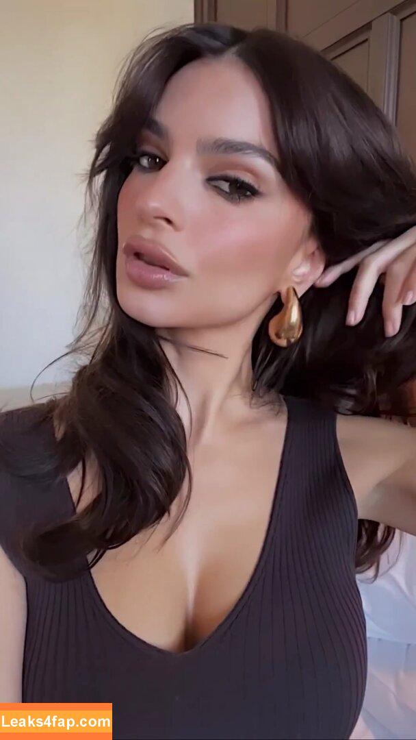 Emily Ratajkowski / Officialemilyratajkowski / emrata / https: leaked photo photo #1712