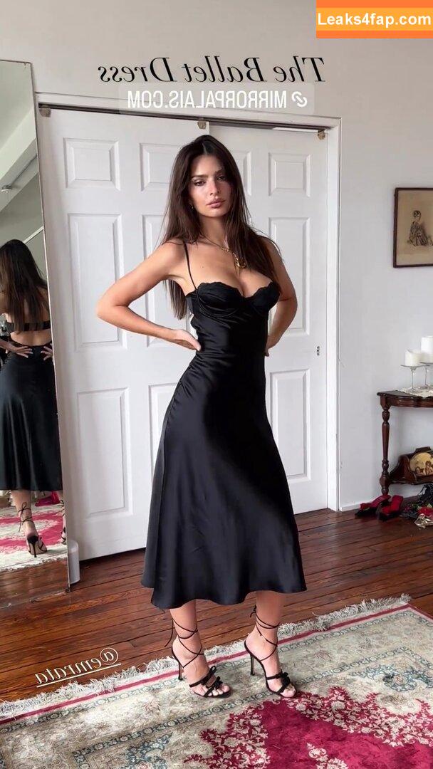 Emily Ratajkowski / Officialemilyratajkowski / emrata / https: leaked photo photo #1815