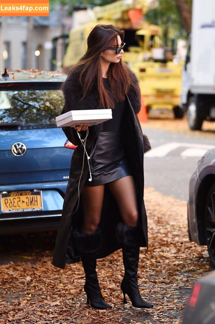 Emily Ratajkowski / Officialemilyratajkowski / emrata / https: leaked photo photo #1841