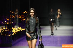 Emily Ratajkowski photo #1104