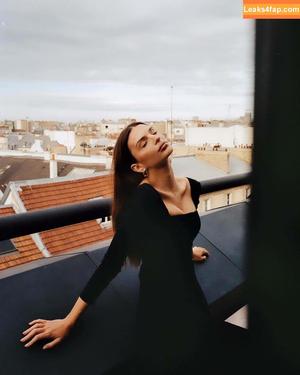 Emily Ratajkowski photo #1637