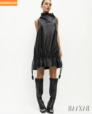 Emily Ratajkowski photo #1689