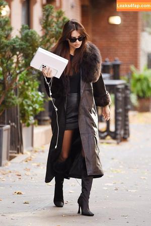 Emily Ratajkowski photo #1852