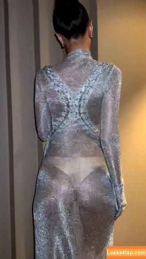 Emily Ratajkowski photo #1870