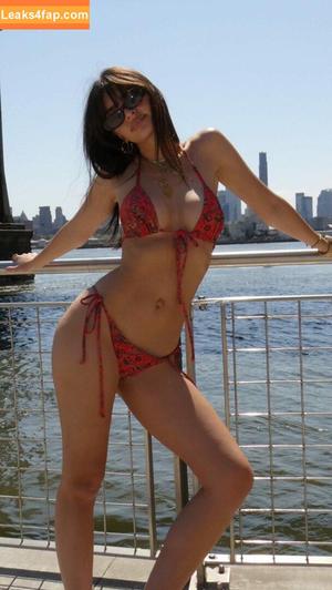 Emily Ratajkowski photo #1872