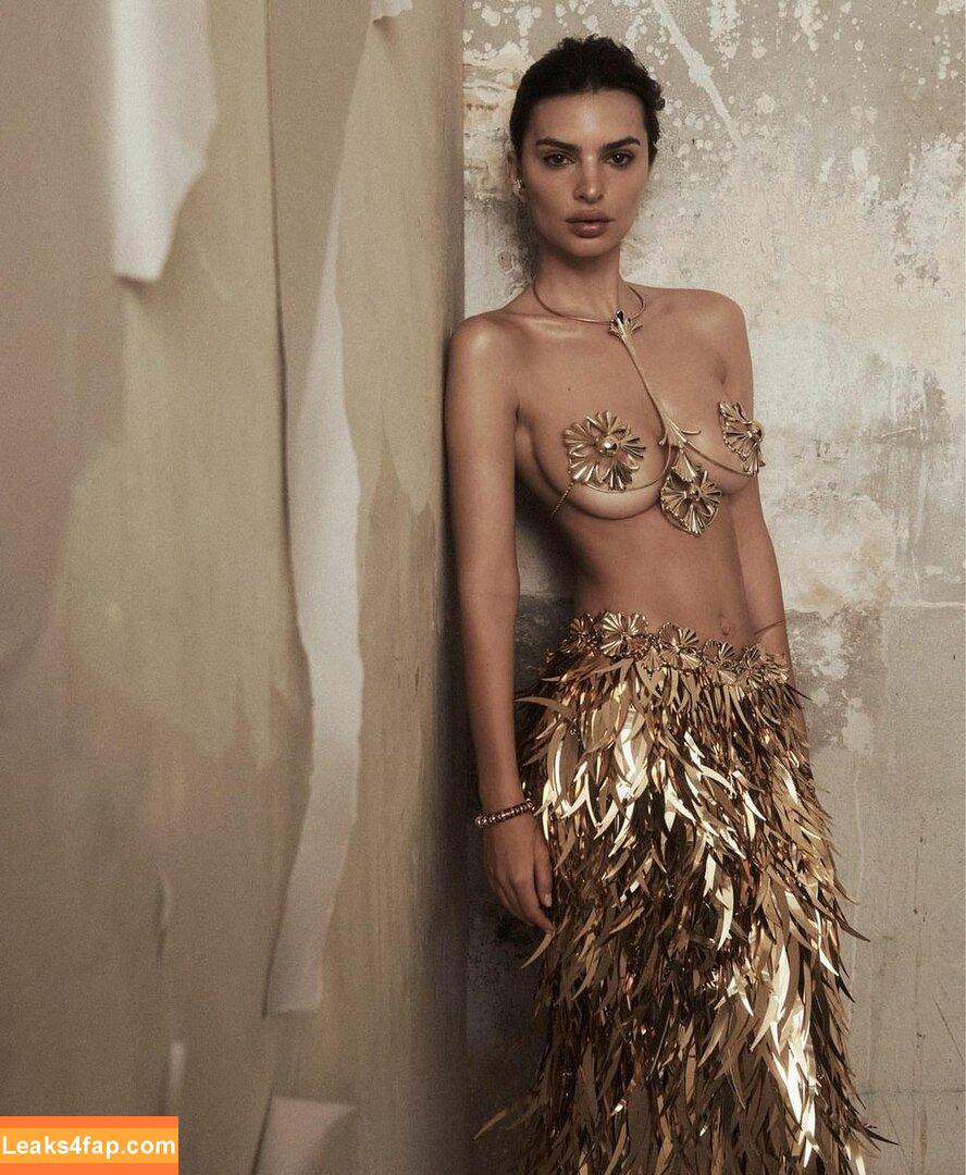 Emily Ratajkowski / Officialemilyratajkowski / emrata / https: leaked photo photo #2071