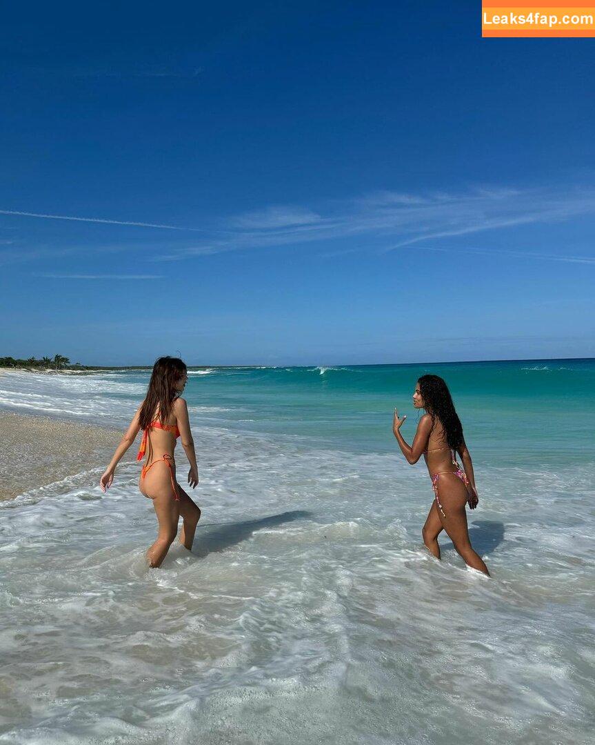 Emily Ratajkowski / Officialemilyratajkowski / emrata / https: leaked photo photo #2120