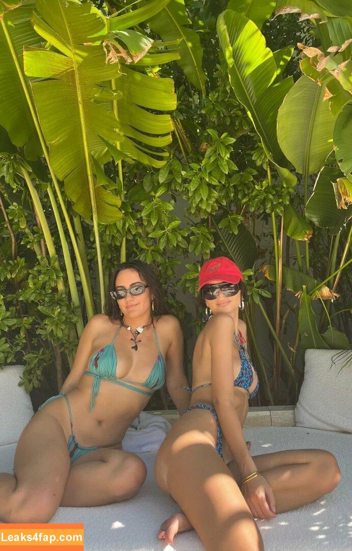 Emily Ratajkowski / Officialemilyratajkowski / emrata / https: leaked photo photo #2274