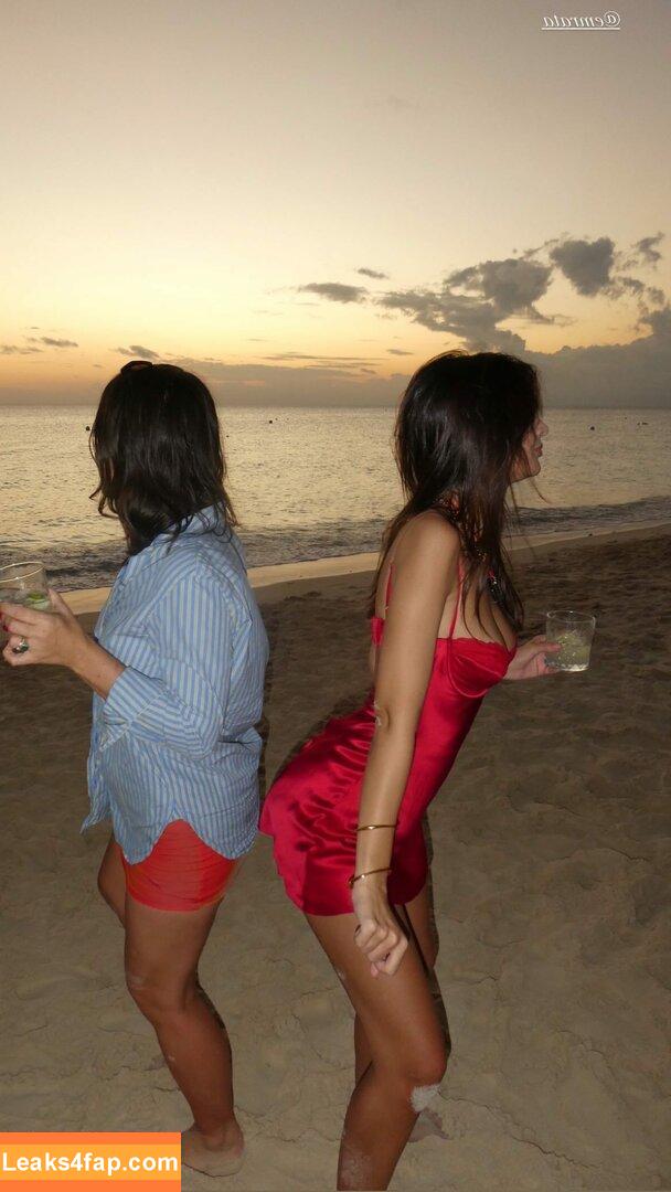 Emily Ratajkowski / Officialemilyratajkowski / emrata / https: leaked photo photo #2302