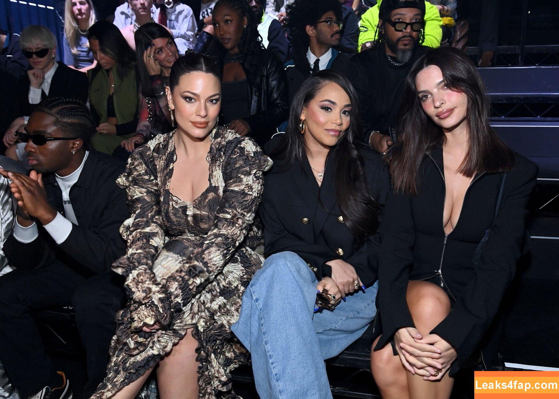 Emily Ratajkowski / Officialemilyratajkowski / emrata / https: leaked photo photo #2334