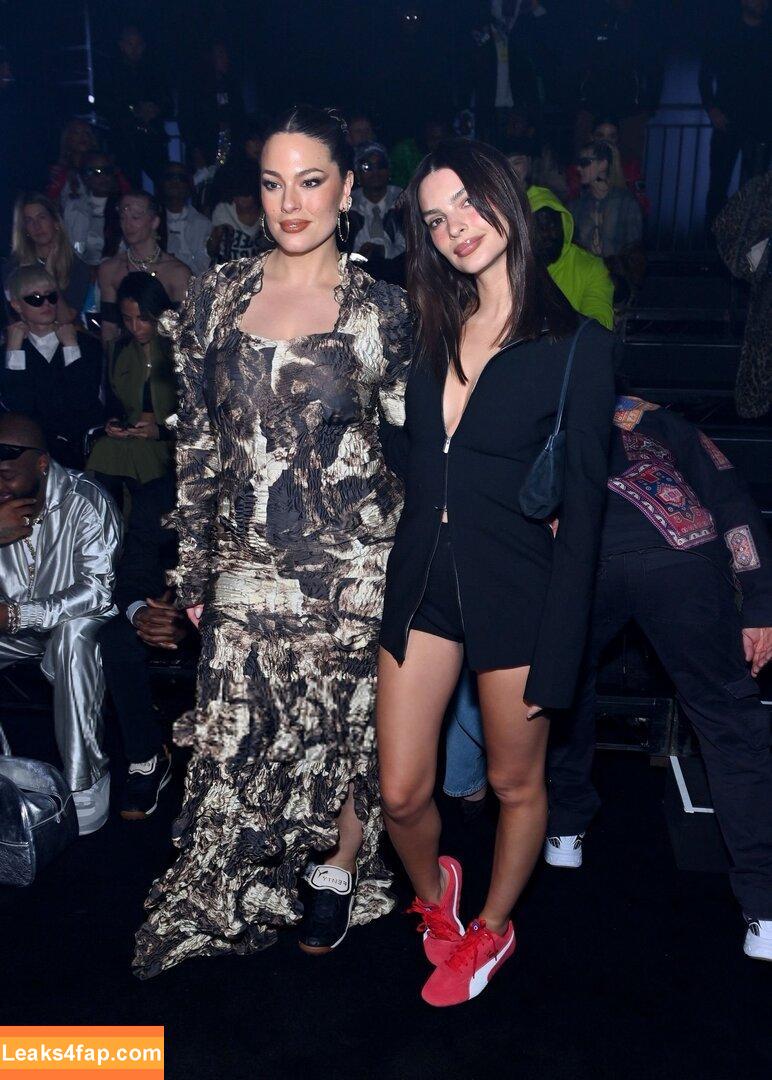 Emily Ratajkowski / Officialemilyratajkowski / emrata / https: leaked photo photo #2338