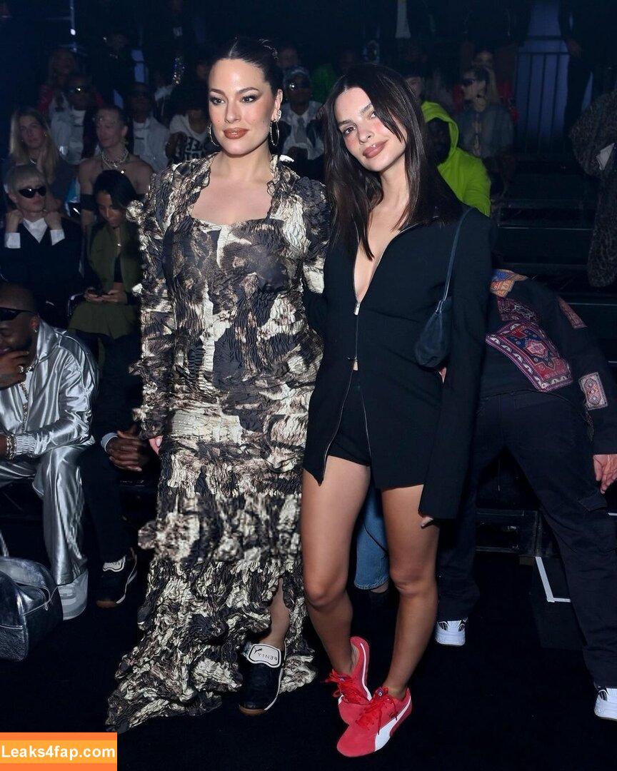 Emily Ratajkowski / Officialemilyratajkowski / emrata / https: leaked photo photo #2459