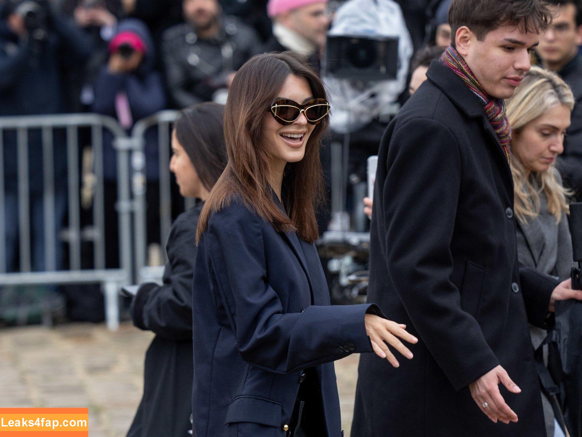 Emily Ratajkowski / Officialemilyratajkowski / emrata / https: leaked photo photo #2628