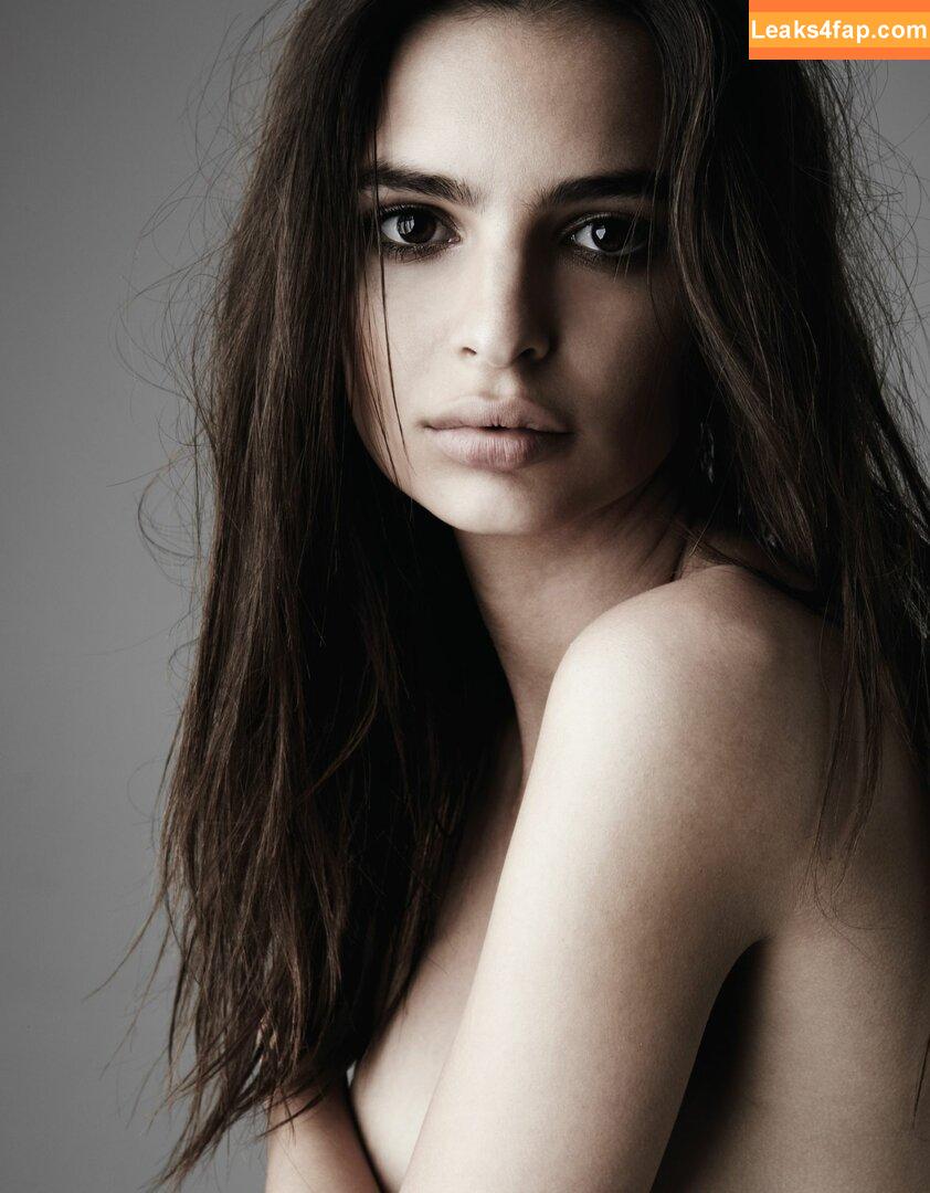 Emily Ratajkowski / Officialemilyratajkowski / emrata / https: leaked photo photo #2657