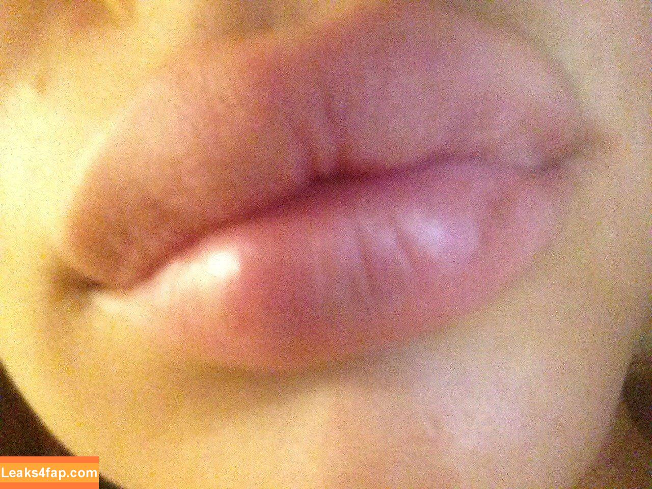 Emily Ratajkowski / Officialemilyratajkowski / emrata / https: leaked photo photo #2833