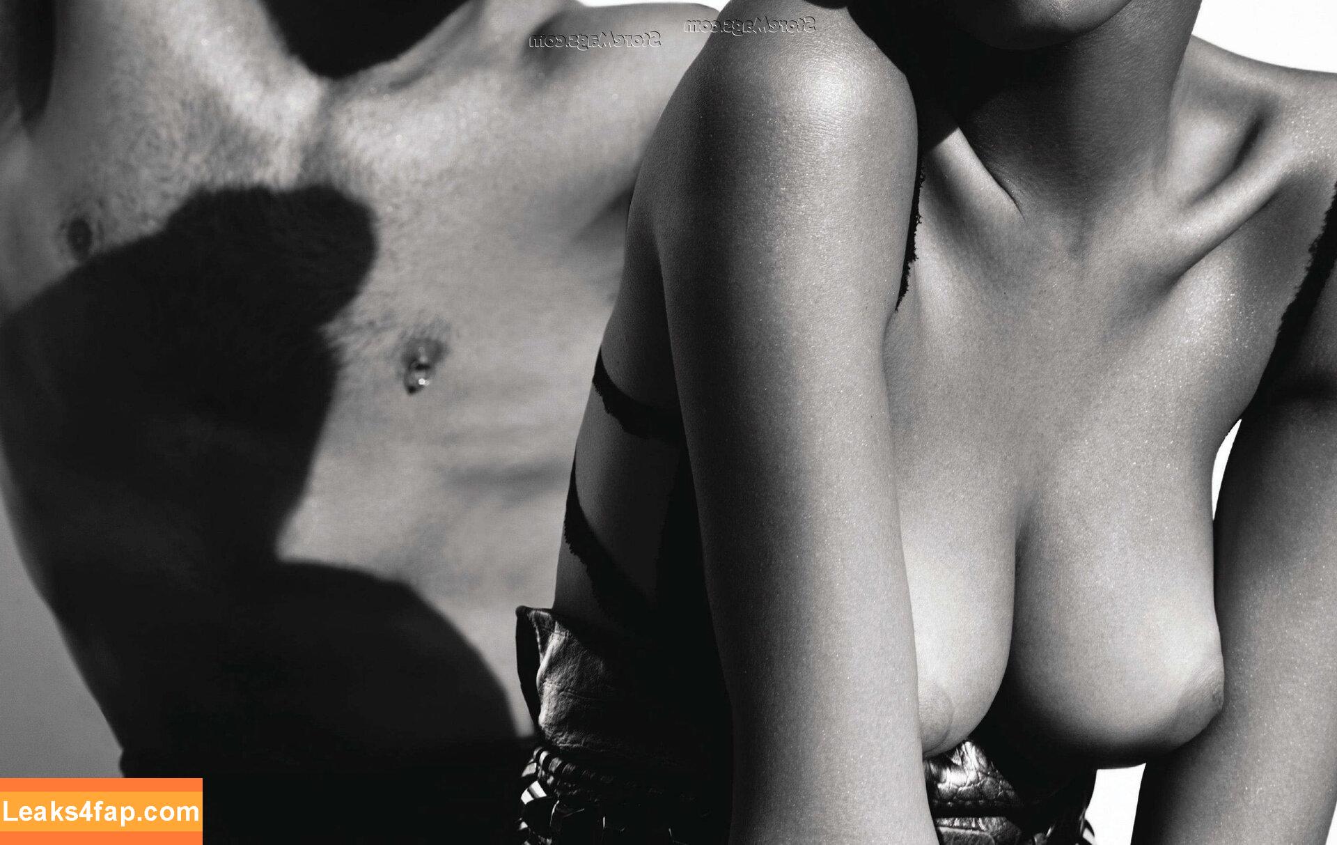 Emily Ratajkowski / Officialemilyratajkowski / emrata / https: leaked photo photo #2951