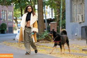 Emily Ratajkowski photo #2027