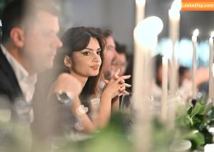 Emily Ratajkowski photo #2029