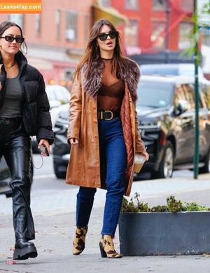 Emily Ratajkowski photo #2085