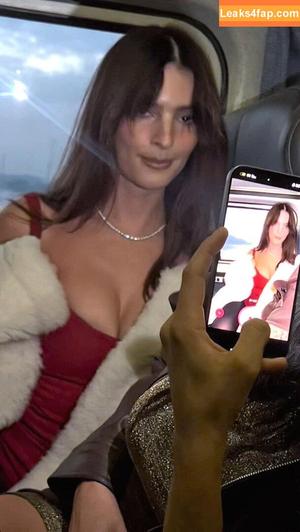 Emily Ratajkowski photo #2142