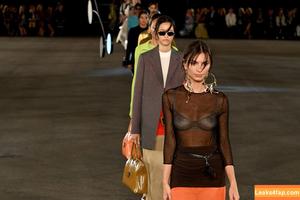 Emily Ratajkowski photo #2194